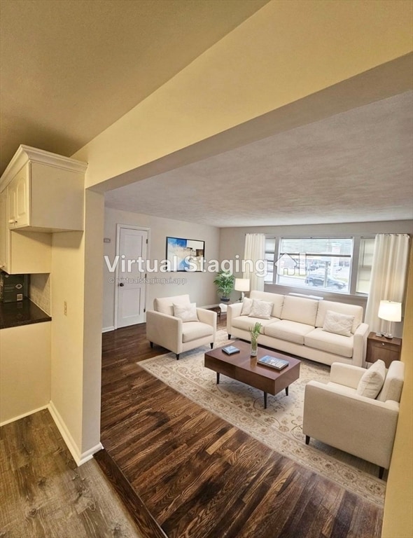 property at 670 Main St