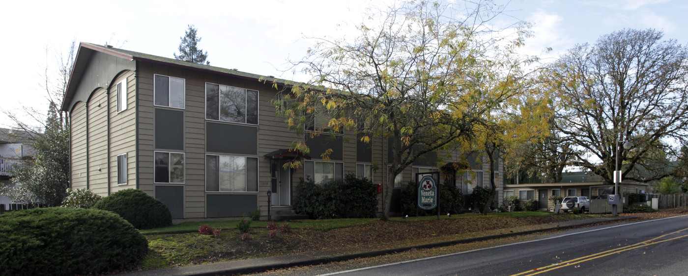 Veneta Marie in Beaverton, OR - Foto de edificio