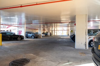 Grand Meridia in Rahway, NJ - Foto de edificio - Building Photo