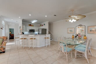 9 Onyx Cove in Miramar Beach, FL - Foto de edificio - Building Photo