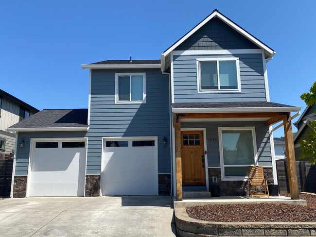 property at 1735 3rd St