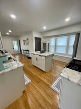 3888 W 157th St, Unit Upper Apartment in Cleveland, OH - Building Photo - Building Photo