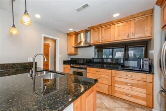 110 Harrops Glen in Williamsburg, VA - Building Photo - Building Photo