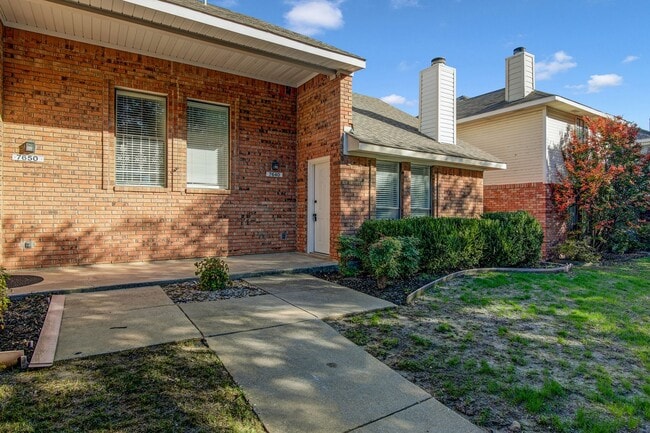 7640 Kings Ridge Rd in Frisco, TX - Foto de edificio - Building Photo