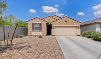 7136 W Palo Verde Dr in Glendale, AZ - Building Photo