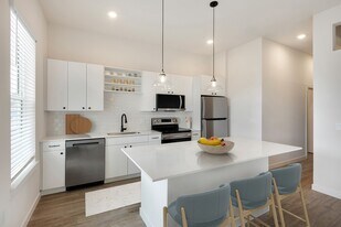 Marisol in Port Charlotte, FL - Building Photo