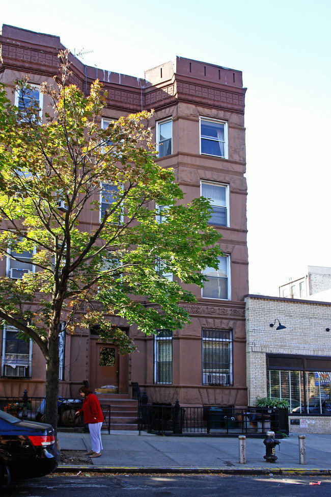 706 Union St in Brooklyn, NY - Building Photo - Building Photo