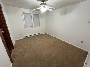 1029 Spafford Ave in Rockford, IL - Building Photo - Building Photo