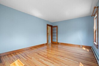 106 Bismark St in Manchester, NH - Building Photo - Building Photo