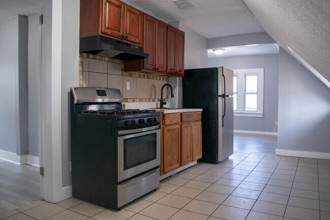 91 Henry St in New Haven, CT - Building Photo - Building Photo