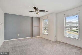 20595 Cornstalk Terrace in Ashburn, VA - Building Photo - Building Photo