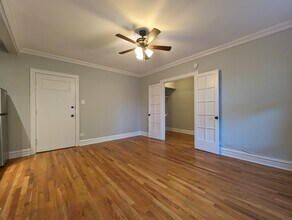 4743 N Hermitage Ave, Unit 4737-207 in Chicago, IL - Building Photo - Building Photo