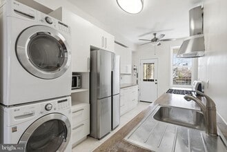 707 15th St NE in Washington, DC - Building Photo - Building Photo