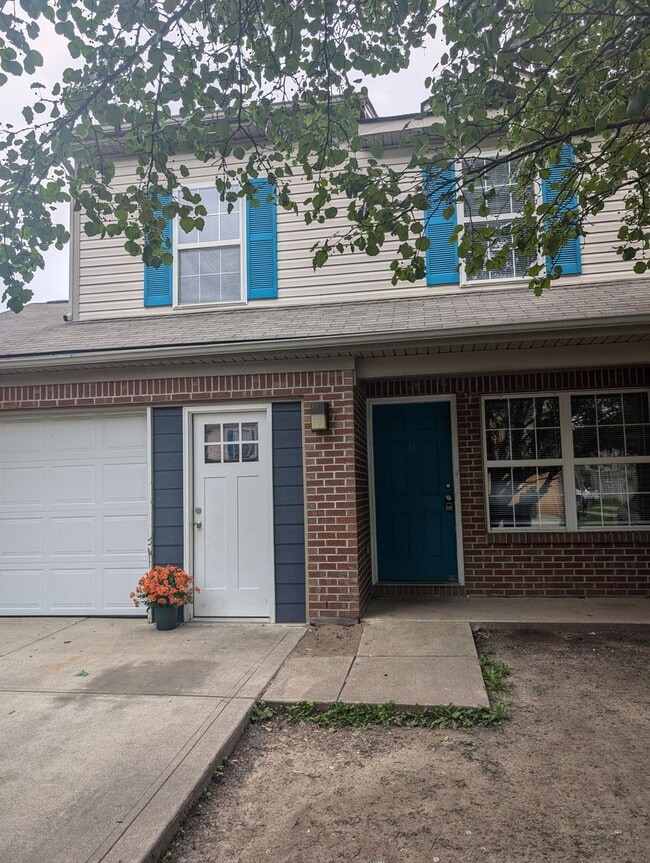property at 2939 Carson Dr