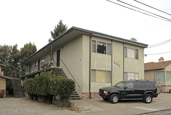 3077 Curran Ave in Oakland, CA - Building Photo - Building Photo