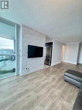 4900 Glen Erin Dr in Mississauga, ON - Building Photo - Building Photo