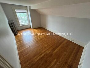 77 Broadway in Bangor, ME - Building Photo - Building Photo