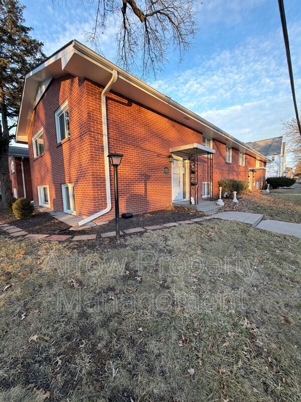 property at 2000 Washington St