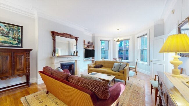 144 Commonwealth Ave, Unit 8A in Boston, MA - Building Photo - Building Photo