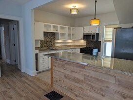 5313 Broadway, 1 in Lancaster, NY - Building Photo