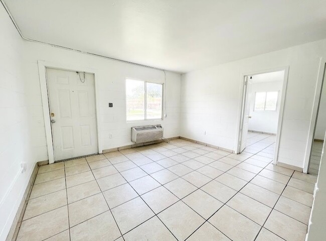 3100 Orange Center Blvd in Orlando, FL - Building Photo - Building Photo