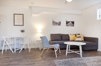 4745 Massachusetts Ave NW, Unit AU Park/Spring Valley Walk-In Basement Suite in Washington, DC - Building Photo - Building Photo