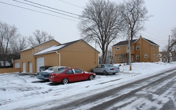 2203 N Ferry St in Anoka, MN - Building Photo - Building Photo