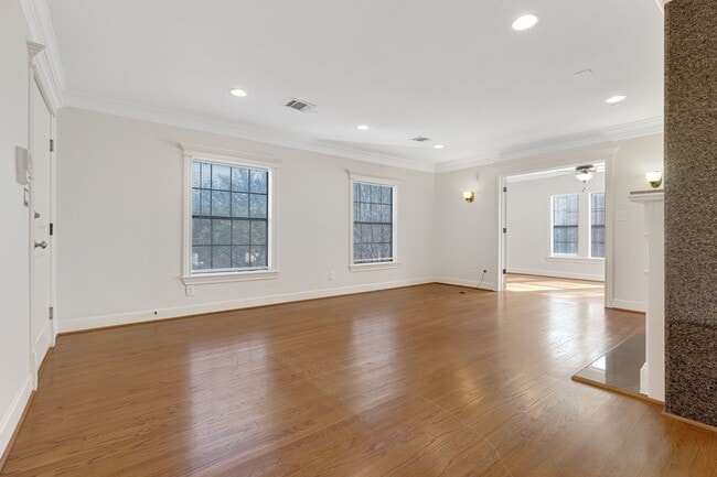 property at 2306 Blodgett St