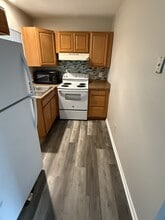 13 Hedge Ln in Portsmouth, VA - Building Photo - Building Photo