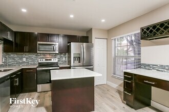 10837 NW 46th Dr in Coral Springs, FL - Building Photo - Building Photo