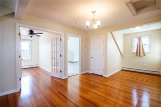 40 E Barrows St in Cumberland, RI - Building Photo - Building Photo