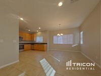 7306 S 18th Ln in Phoenix, AZ - Foto de edificio - Building Photo