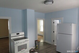 37 Buckley Hill Rd in Thompson, CT - Building Photo - Building Photo