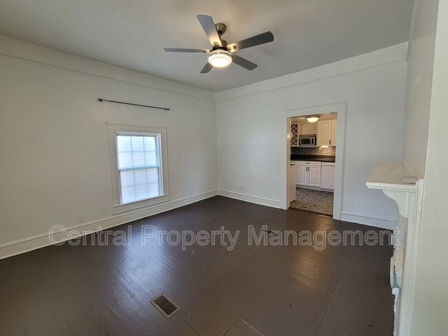 100 4th St in Fountain Inn, SC - Building Photo - Building Photo
