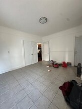 11 Beach St in Mount Vernon, NY - Building Photo - Building Photo