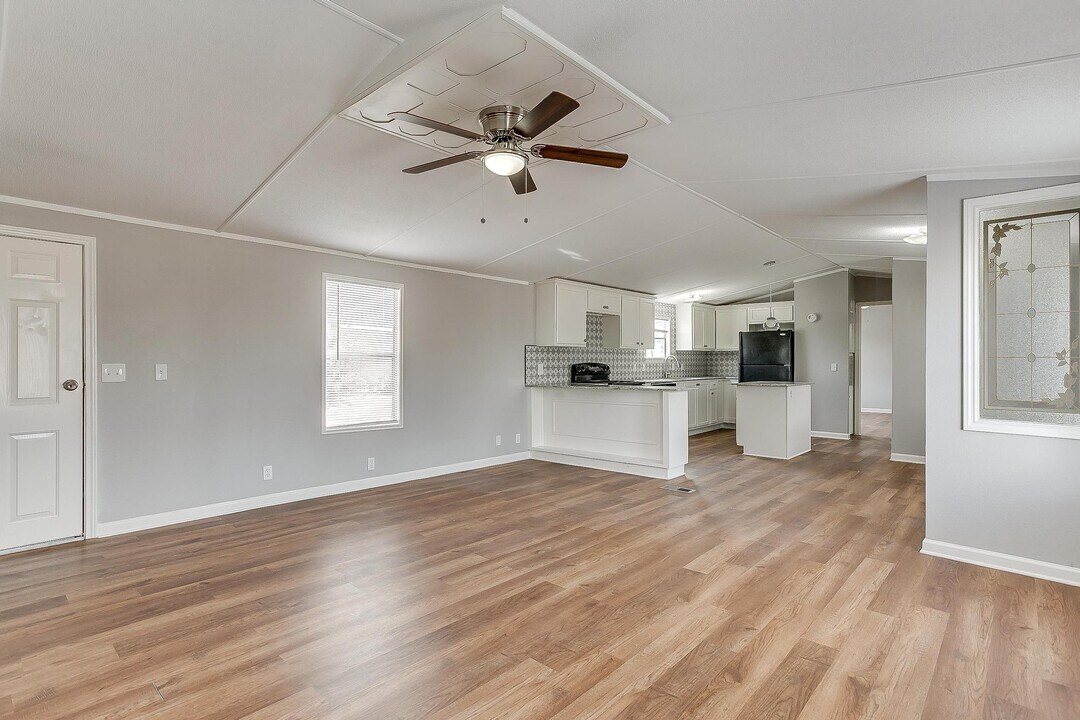 257 Jeremy Ln in Weatherford, TX - Foto de edificio