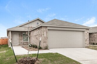 1717 Crossbill St in Forney, TX - Foto de edificio - Building Photo