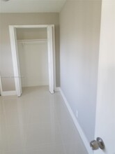 1859 Wiley St in Hollywood, FL - Building Photo - Building Photo