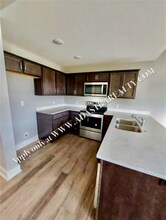 315 N 6th Terrace in Louisburg, KS - Foto de edificio - Building Photo