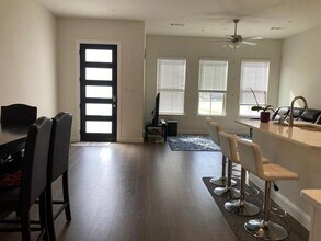 4705 Corriente Vista Ln in McKinney, TX - Building Photo - Building Photo