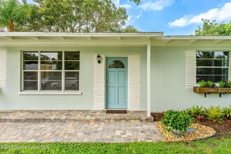1644 Old Colonial Way in Melbourne, FL - Building Photo - Building Photo