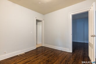 1995 Main St in Bridgeport, CT - Building Photo - Building Photo