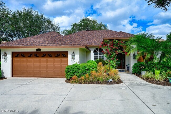 7106 Lone Oak Blvd in Naples, FL - Building Photo - Building Photo