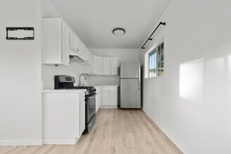 151 Forbes Ln in Ventura, CA - Building Photo - Building Photo