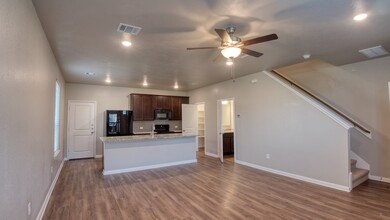4089 Cross Park Dr in Bryan, TX - Building Photo - Building Photo