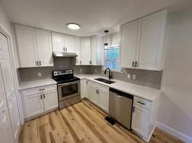 2650 Fairlane Dr in Cumming, GA - Building Photo