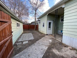 202 15th St S in Moorhead, MN - Building Photo - Building Photo