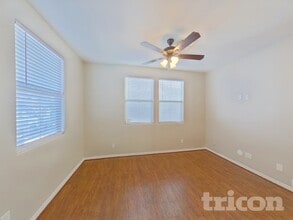 451 S Hawes Rd in Mesa, AZ - Building Photo - Building Photo