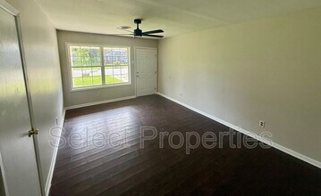 2017 Fairfield Dr in Jonesboro, AR - Building Photo - Building Photo