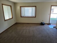 1212 Glenn Pl, Unit A in Eau Claire, WI - Building Photo - Building Photo